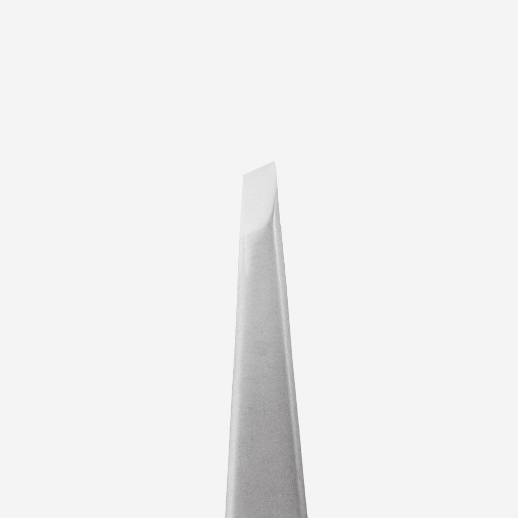 Staleks Eyebrow Tweezers EXPERT 62 TYPE 4 (Narrow Beveled)